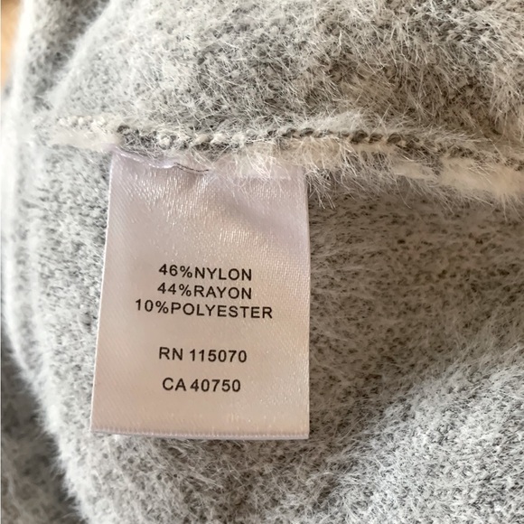 Nina Leonard Fuzzy Houndstooth Sweater - Picture 8 of 9